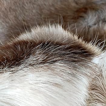 Amazon.co.jp: 【天然】【スウェーデン産】トナカイの毛皮 防水仕様 Amazon.co.jp: 【天然】【スウェーデン産】トナカイの毛皮 防水仕様